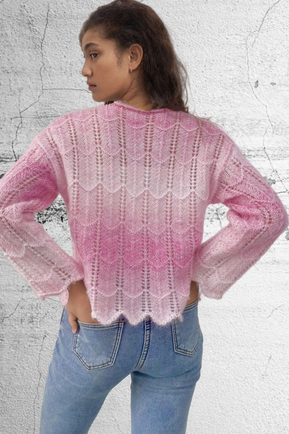 Pink Gradient Scallop Hem Lightweight Sweater